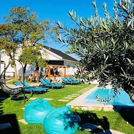 Gæstehus Furnaka Eco Village Lourinhã