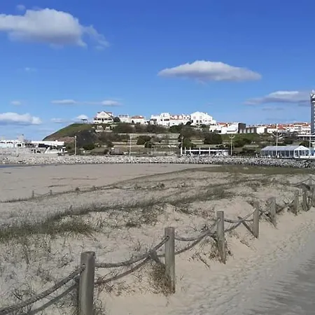 Affittacamere Furnaka Eco Village Lourinhã