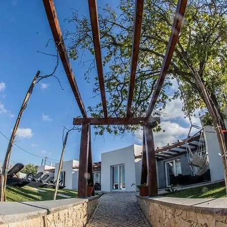 Gasthuis Furnaka Eco Village